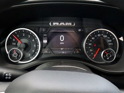 2026 RAM 1500 Express 4x4 Crew Cab 5'7 Box
