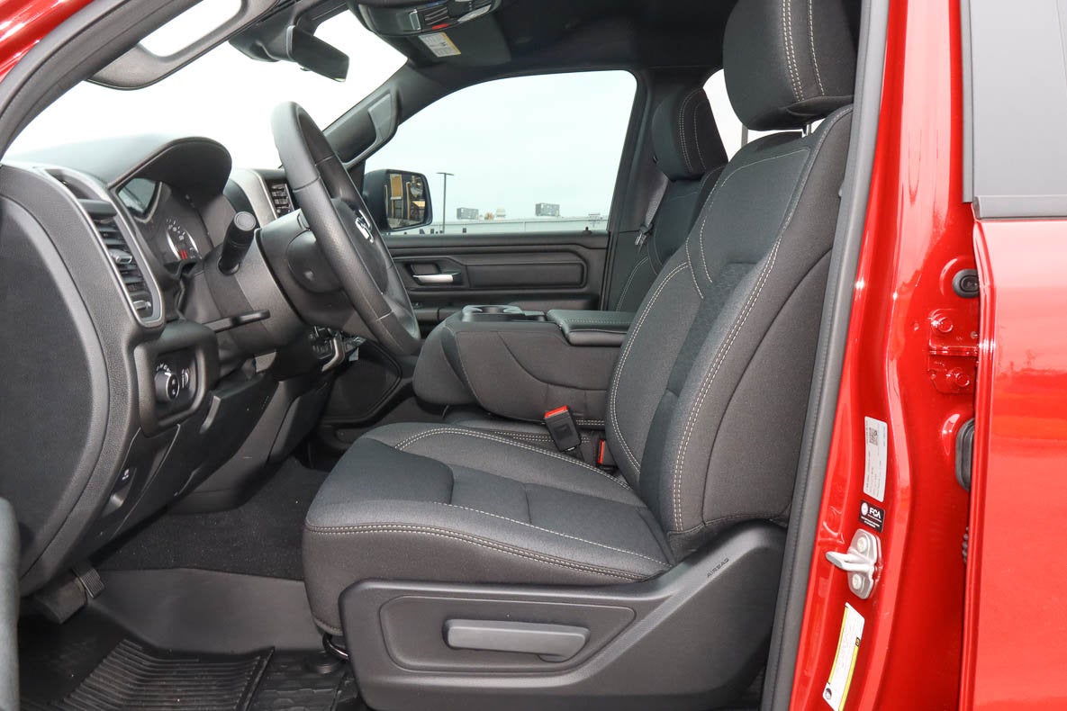 2026 RAM 1500 Warlock 4x4 Crew Cab 5'7 Box