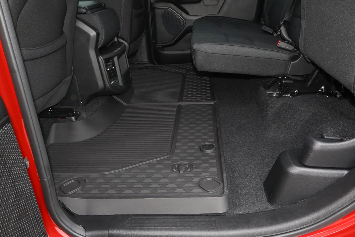 2026 RAM 1500 Warlock 4x4 Crew Cab 5'7 Box