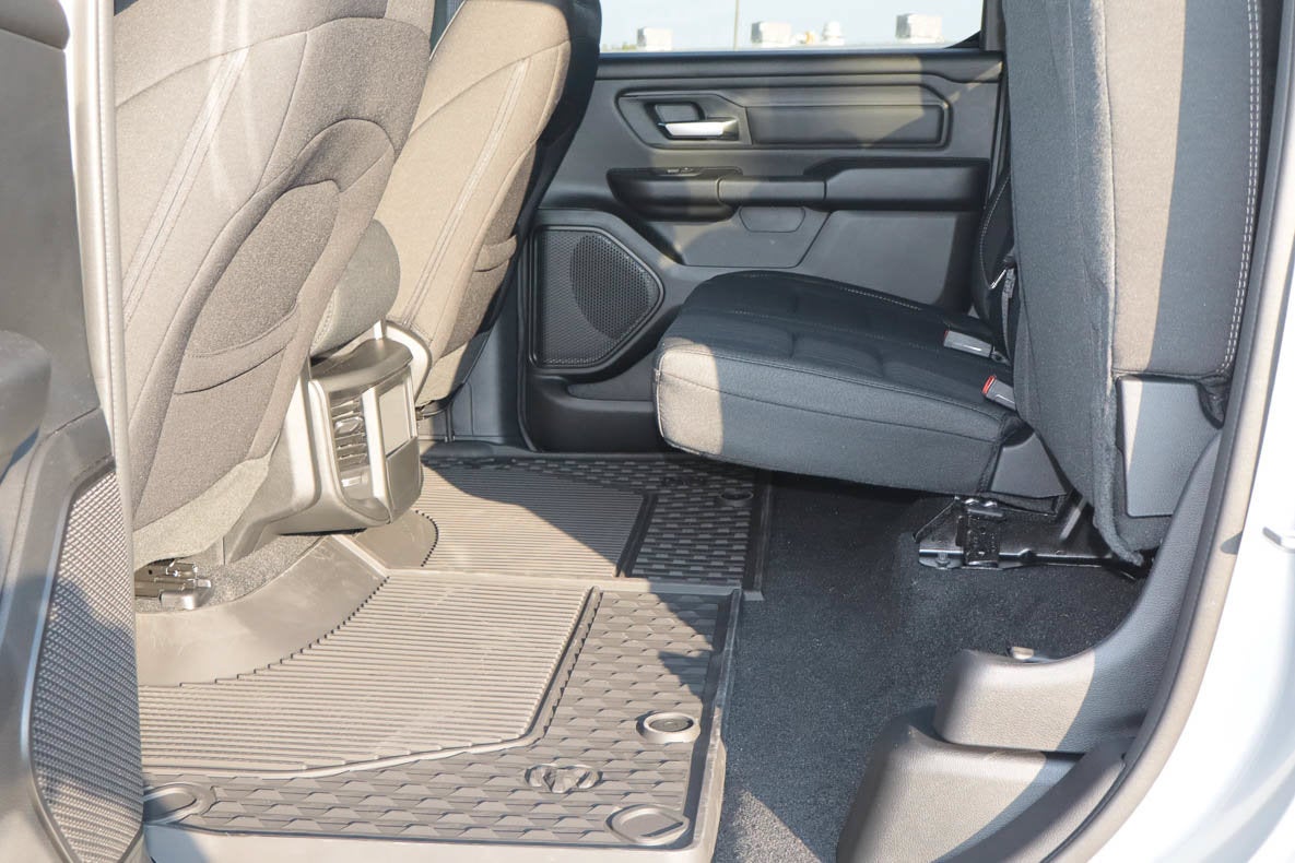 2026 RAM 1500 Warlock 4x4 Crew Cab 5'7 Box