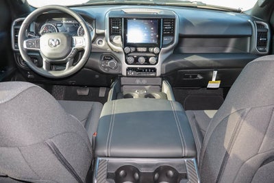 2027 RAM 1500 Express 4x4 Crew Cab 5'7 Box