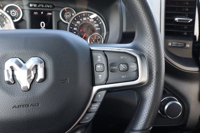 2026 RAM 1500 Express 4x4 Crew Cab 5'7 Box