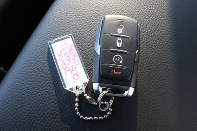 2026 RAM 1500 Express 4x4 Crew Cab 5'7 Box