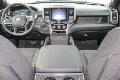 2027 RAM 1500 Express 4x4 Crew Cab 5'7 Box
