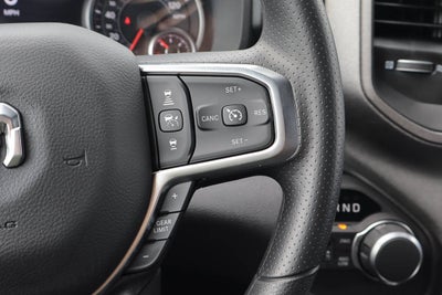 2027 RAM 1500 Express 4x4 Crew Cab 5'7 Box