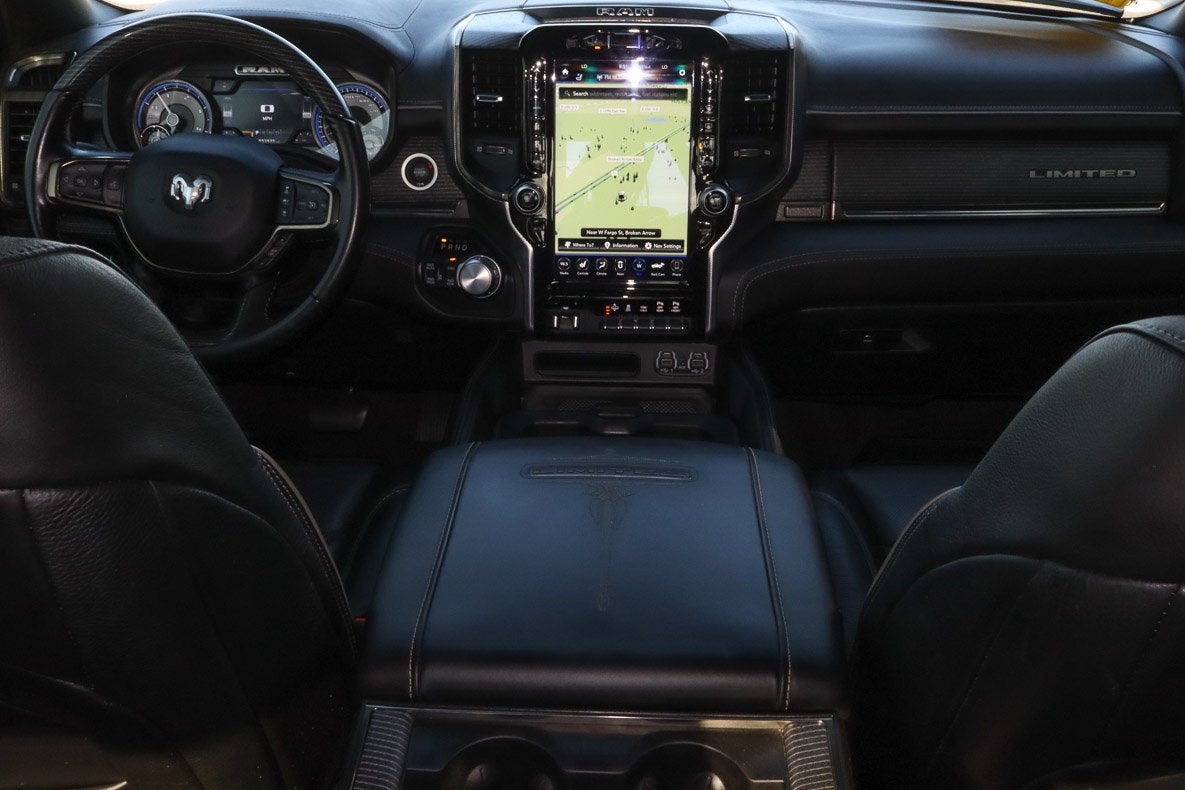 2021 RAM 1500 Limited 4x4 Crew Cab 5'7 Box