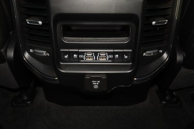 2021 RAM 1500 Limited 4x4 Crew Cab 5'7 Box