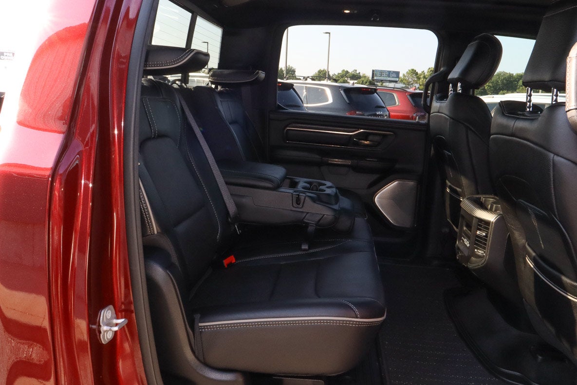 2021 RAM 1500 Limited 4x4 Crew Cab 5'7 Box