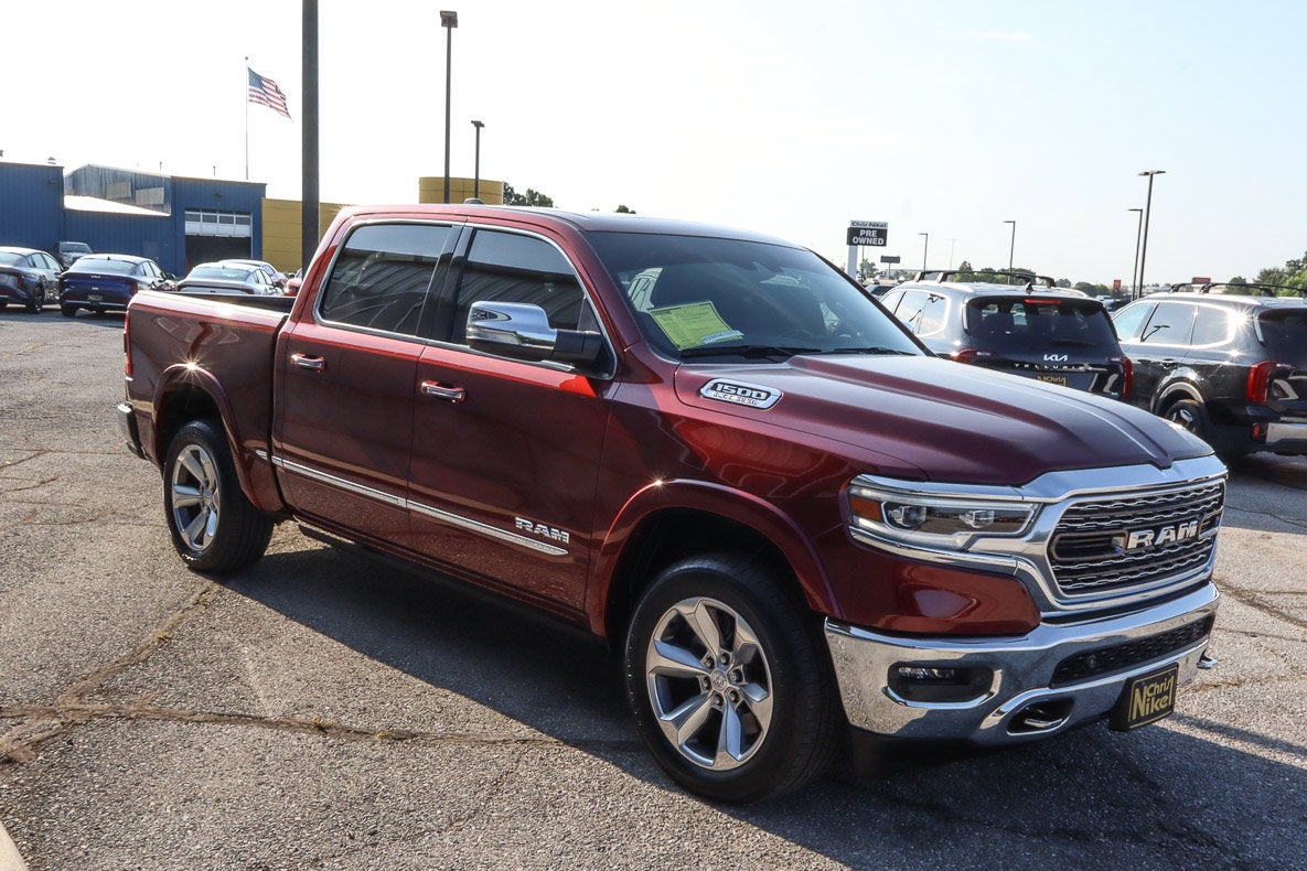 2021 RAM 1500 Limited 4x4 Crew Cab 5'7 Box
