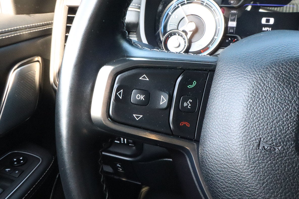 2021 RAM 1500 Limited 4x4 Crew Cab 5'7 Box