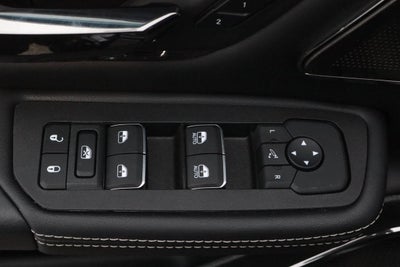 2025 RAM 1500 Limited 4x4 Crew Cab 5'7 Box