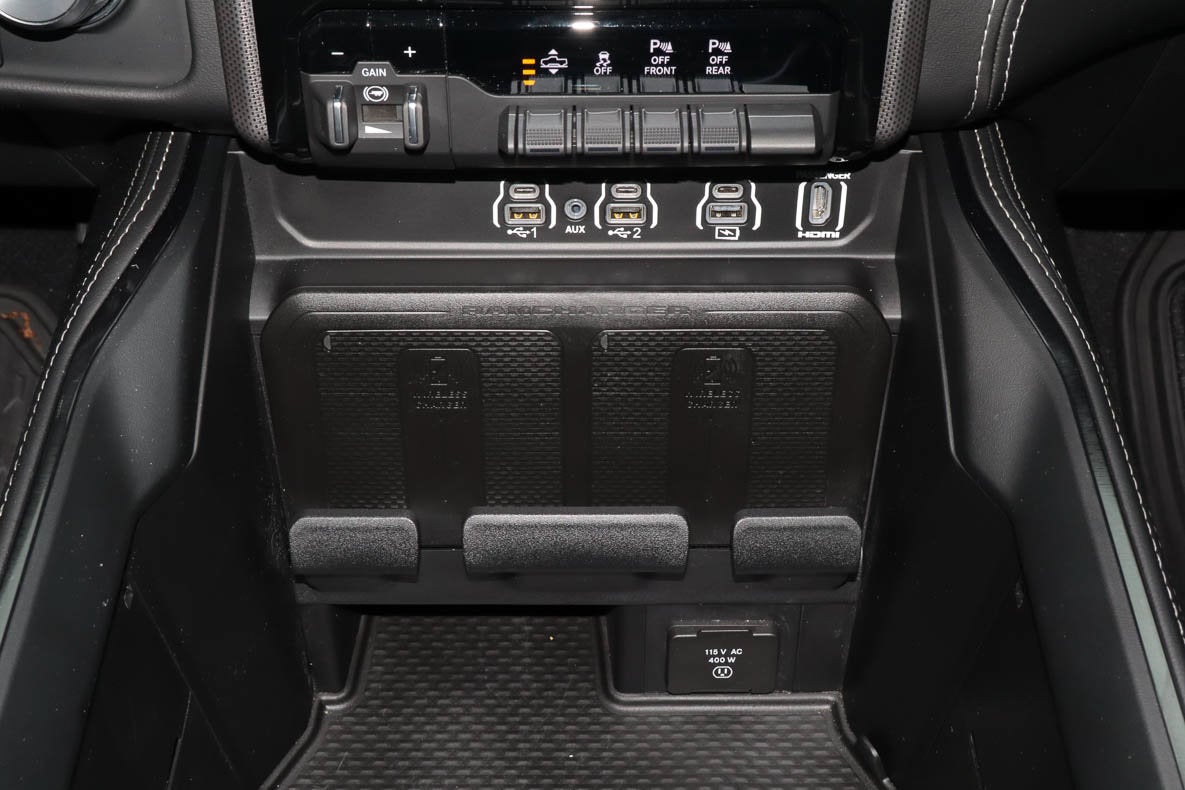 2025 RAM 1500 Limited 4x4 Crew Cab 5'7 Box
