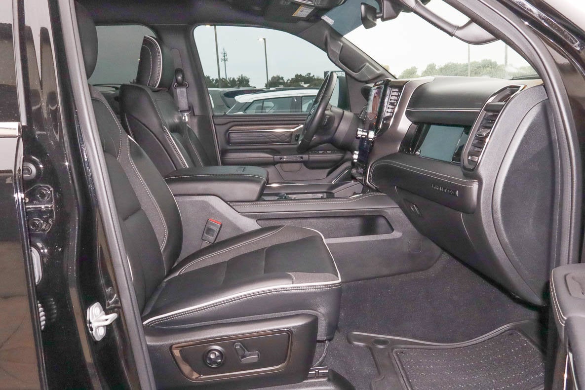 2025 RAM 1500 Limited 4x4 Crew Cab 5'7 Box