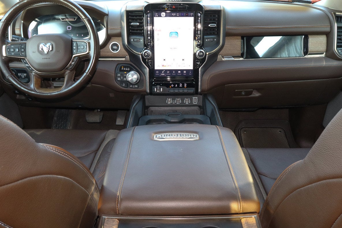 2025 RAM 1500 Longhorn 4x4 Crew Cab 5'7 Box