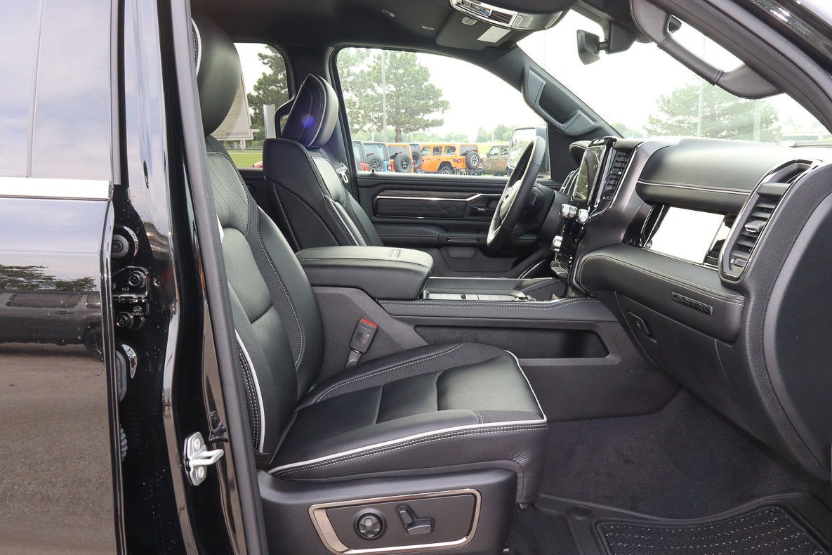 2026 RAM 1500 Limited 4x4 Crew Cab 5'7 Box