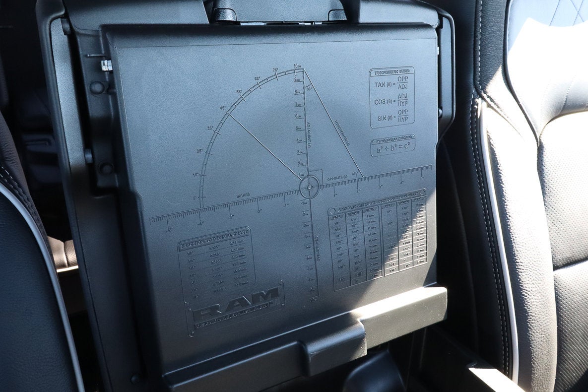 2026 RAM 1500 Limited 4x4 Crew Cab 5'7 Box