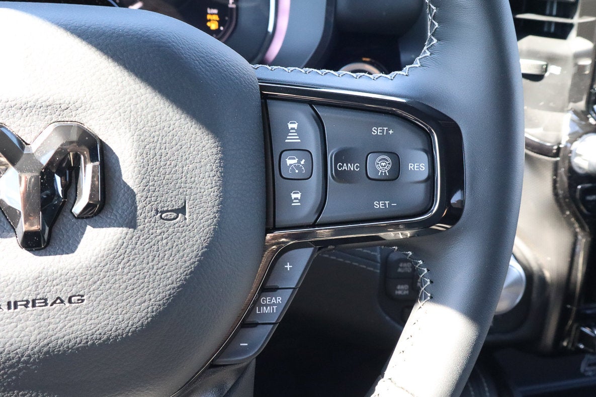 2026 RAM 1500 Limited 4x4 Crew Cab 5'7 Box