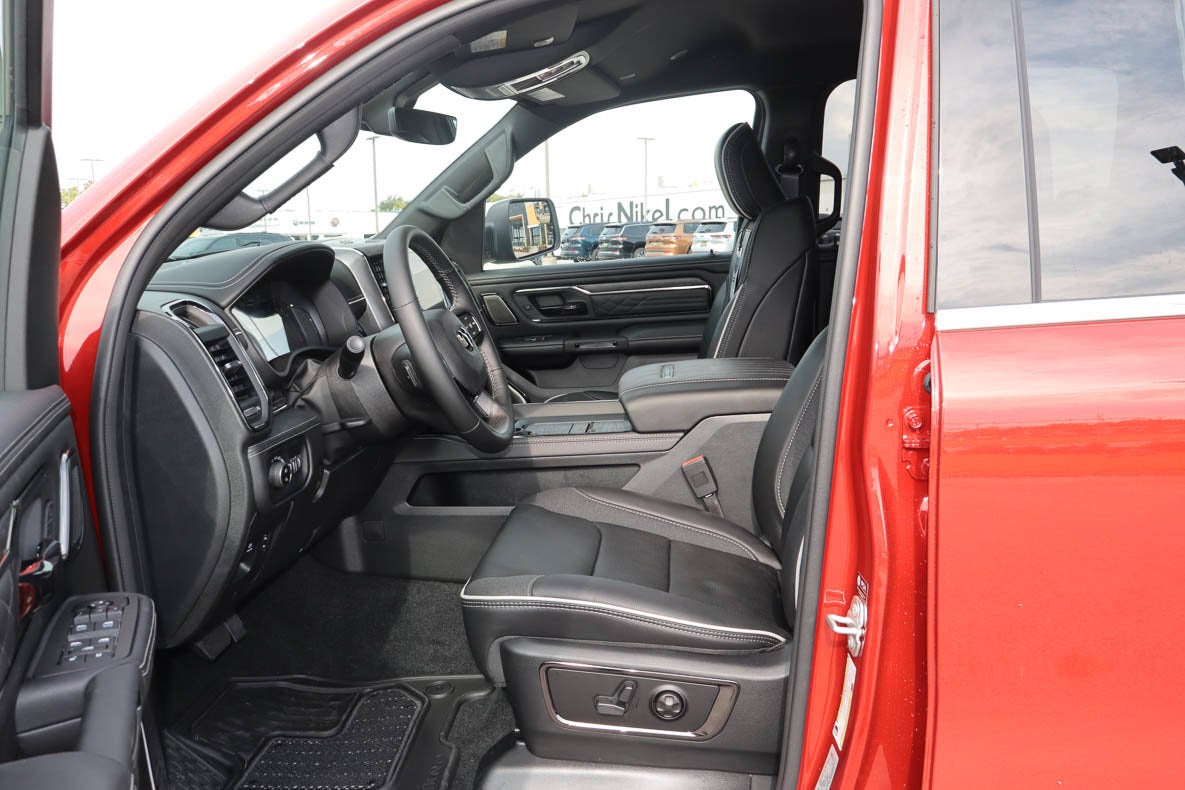 2027 RAM 1500 Limited 4x4 Crew Cab 5'7 Box