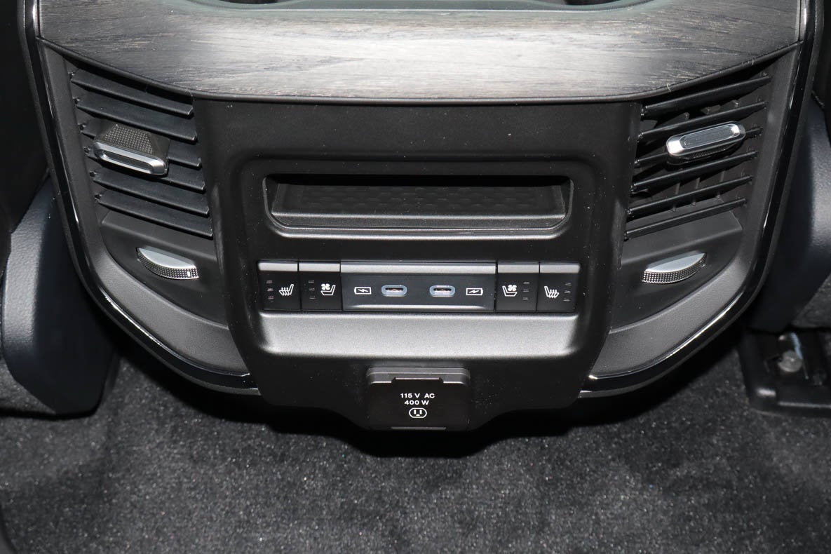 2027 RAM 1500 Limited 4x4 Crew Cab 5'7 Box