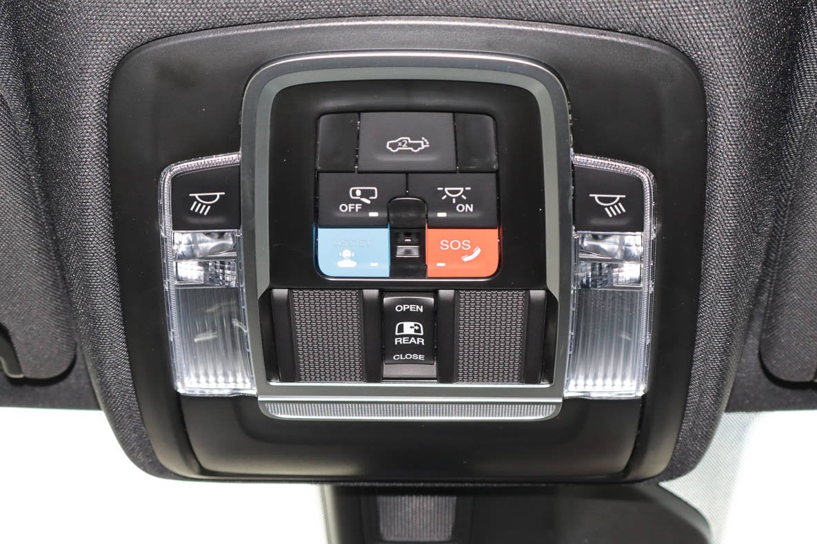 2027 RAM 1500 Limited 4x4 Crew Cab 5'7 Box