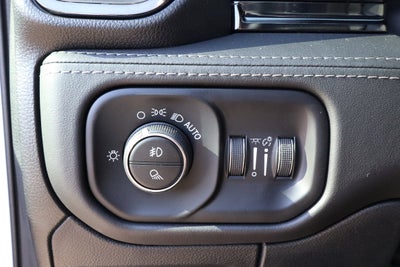 2026 RAM 1500 Limited 4x4 Crew Cab 5'7 Box