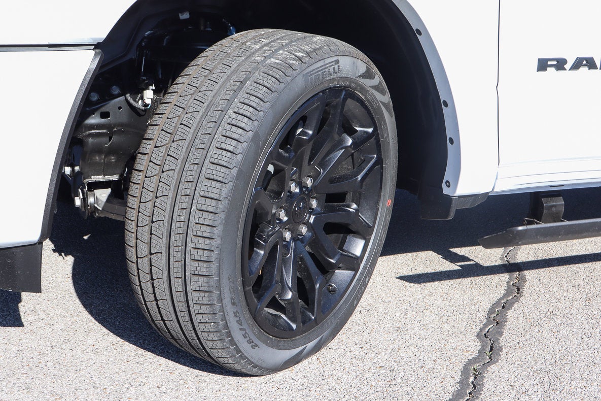 2026 RAM 1500 Limited 4x4 Crew Cab 5'7 Box