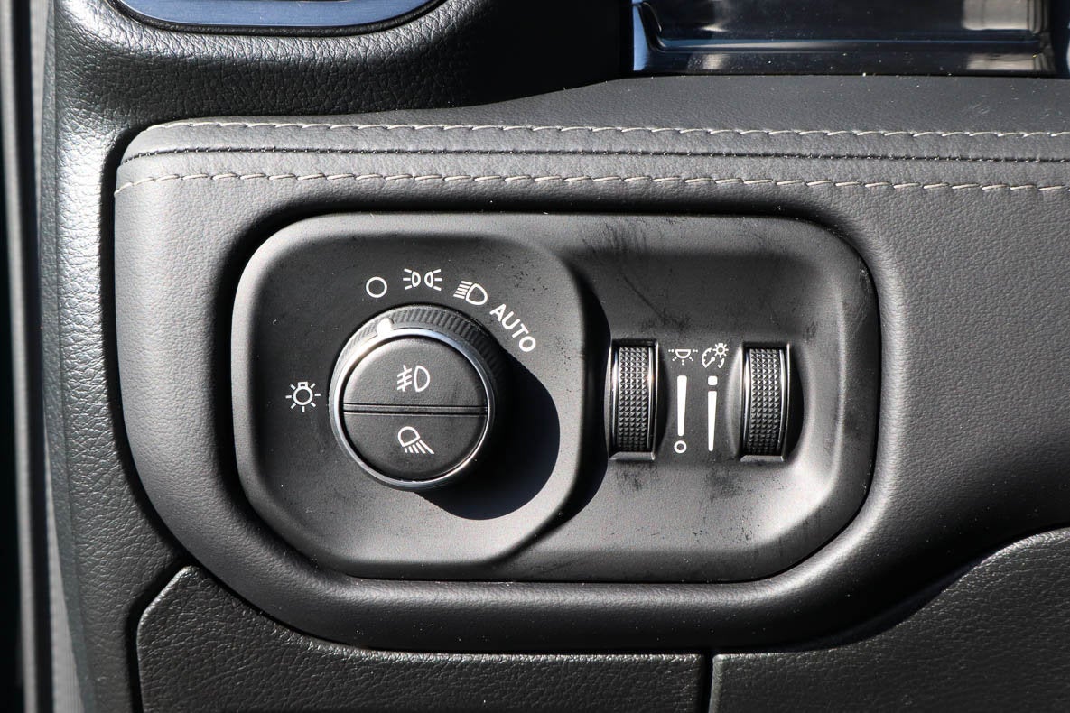 2026 RAM 1500 Limited 4x4 Crew Cab 5'7 Box