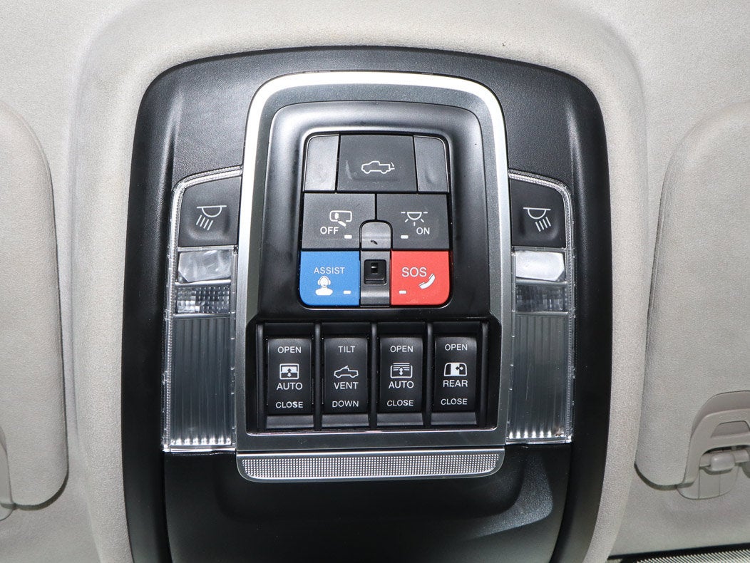 2023 RAM 1500 Limited 4x4 Crew Cab 5'7 Box