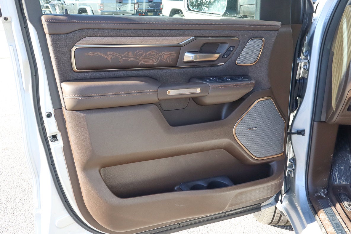 2026 RAM 1500 Longhorn 4x4 Crew Cab 5'7 Box