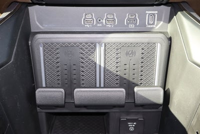 2026 RAM 1500 Longhorn 4x4 Crew Cab 5'7 Box