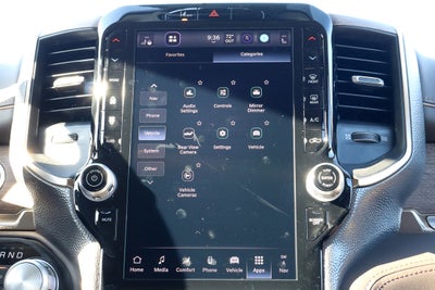 2026 RAM 1500 Longhorn 4x4 Crew Cab 5'7 Box