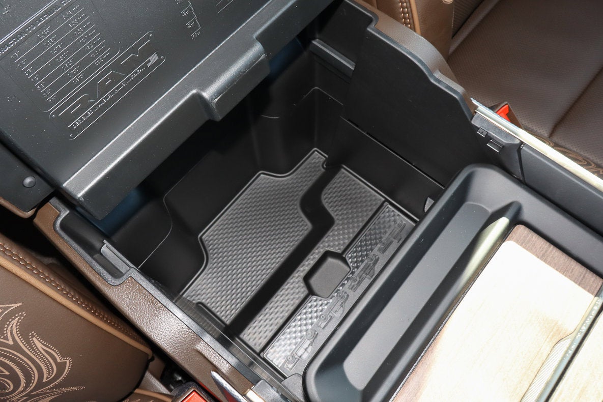 2026 RAM 1500 Longhorn 4x4 Crew Cab 5'7 Box