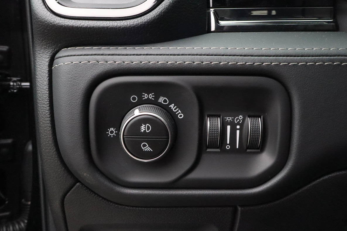 2026 RAM 1500 Limited 4x4 Crew Cab 5'7 Box