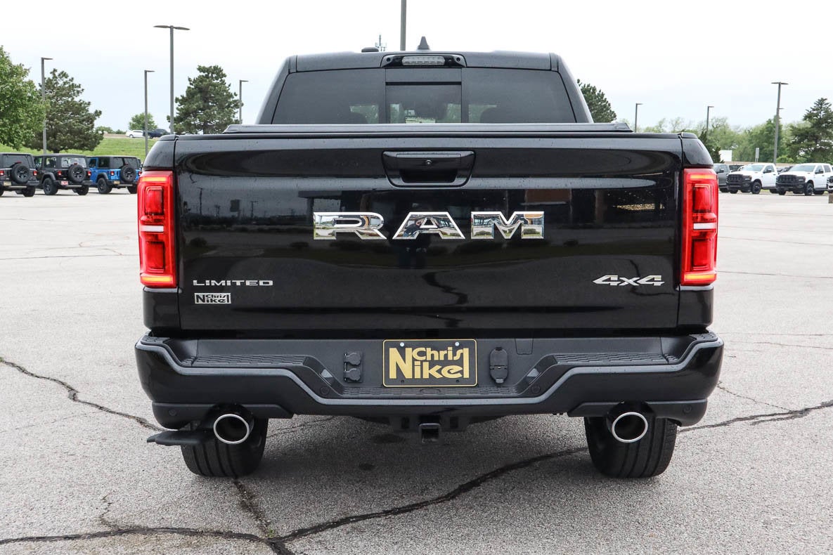 2026 RAM 1500 Limited 4x4 Crew Cab 5'7 Box