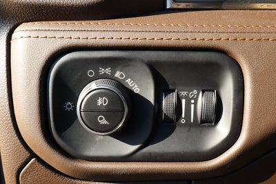 2026 RAM 1500 Longhorn 4x4 Crew Cab 5'7 Box