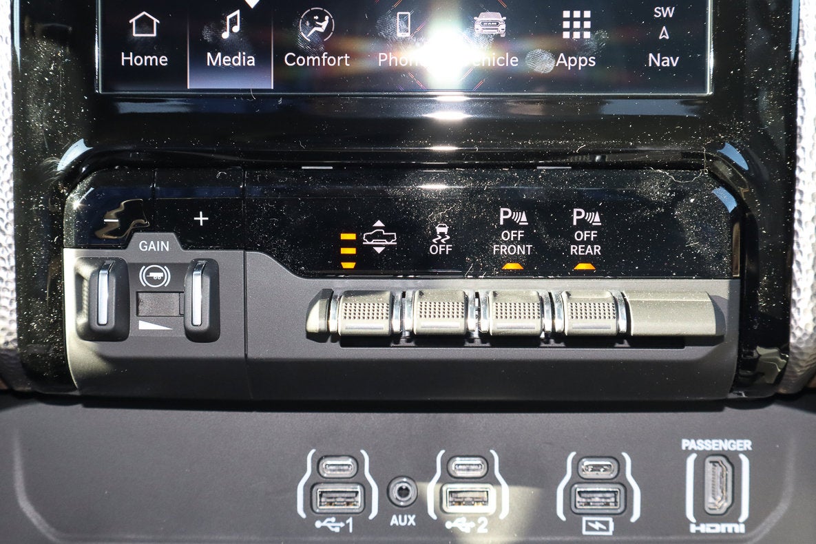 2026 RAM 1500 Longhorn 4x4 Crew Cab 5'7 Box