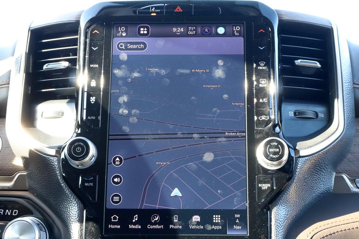 2026 RAM 1500 Longhorn 4x4 Crew Cab 5'7 Box