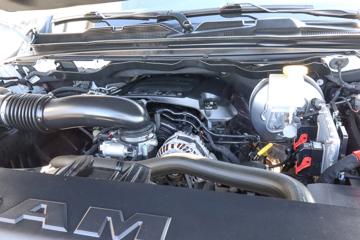 2022 RAM 1500 Limited 4x4 Crew Cab 5'7 Box