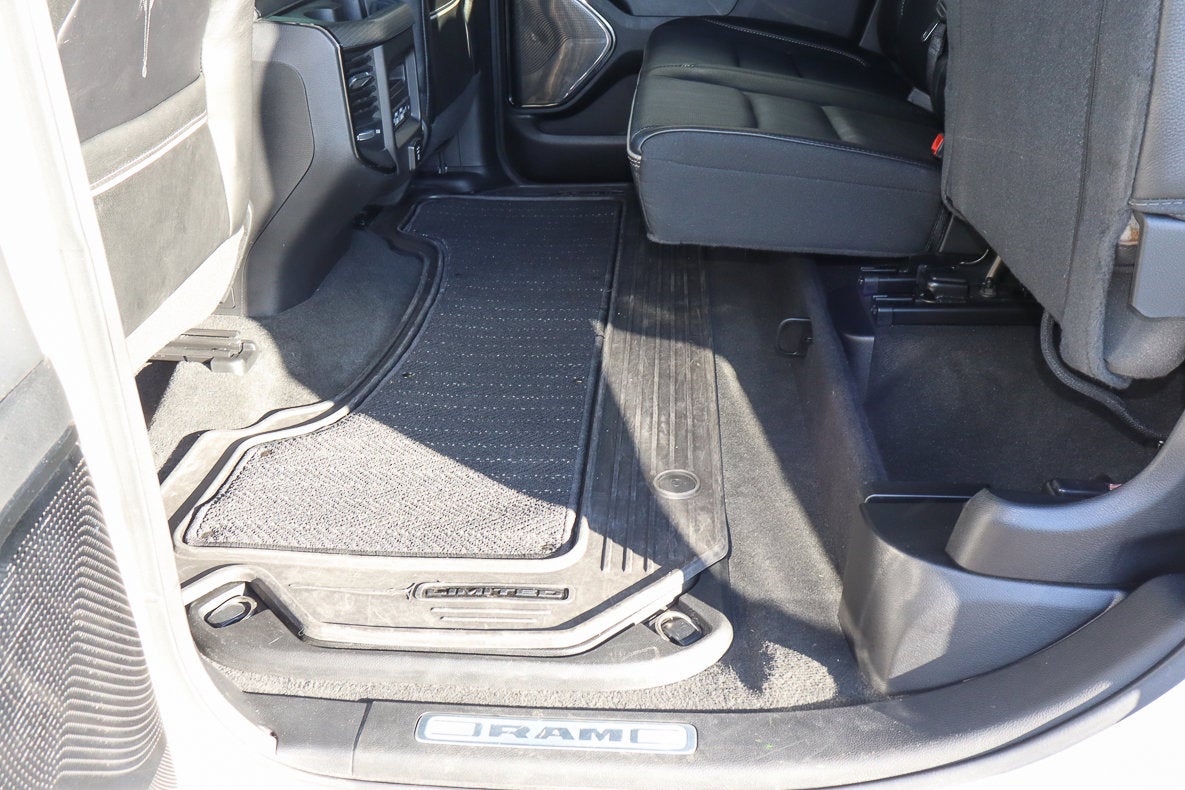 2022 RAM 1500 Limited 4x4 Crew Cab 5'7 Box