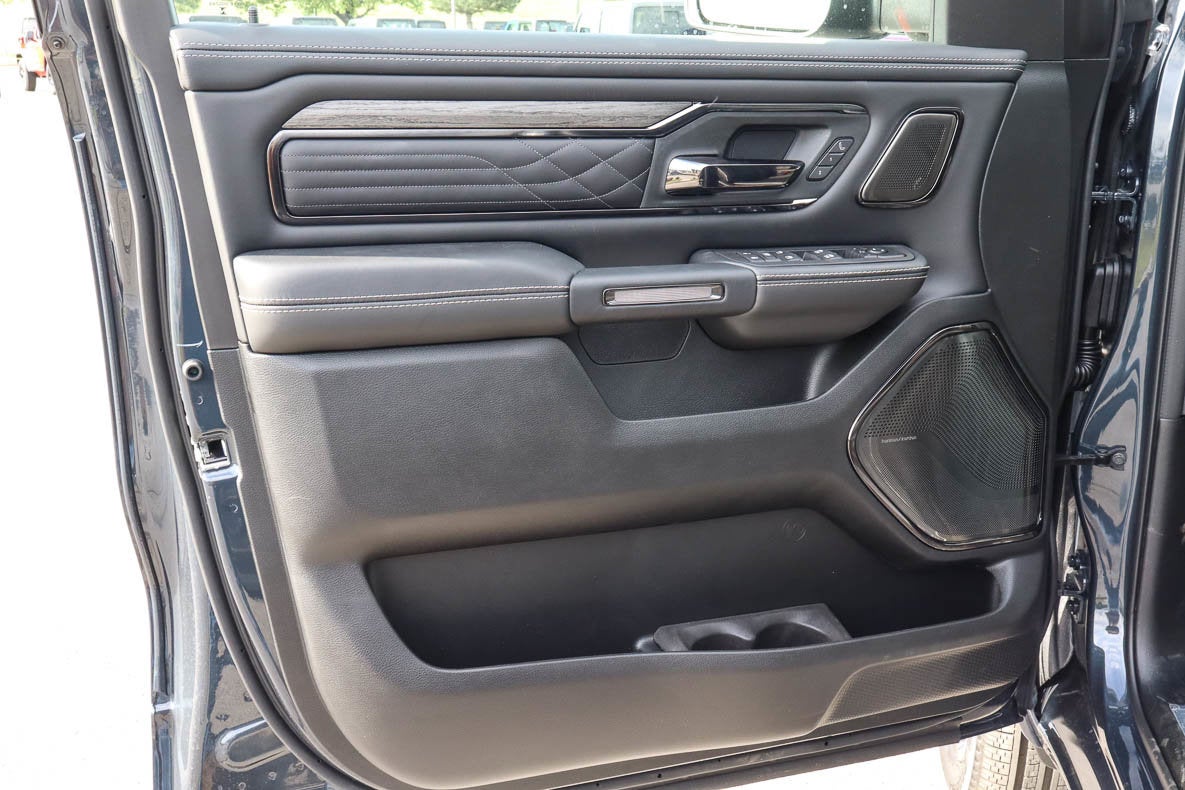 2026 RAM 1500 Limited 4x4 Crew Cab 5'7 Box