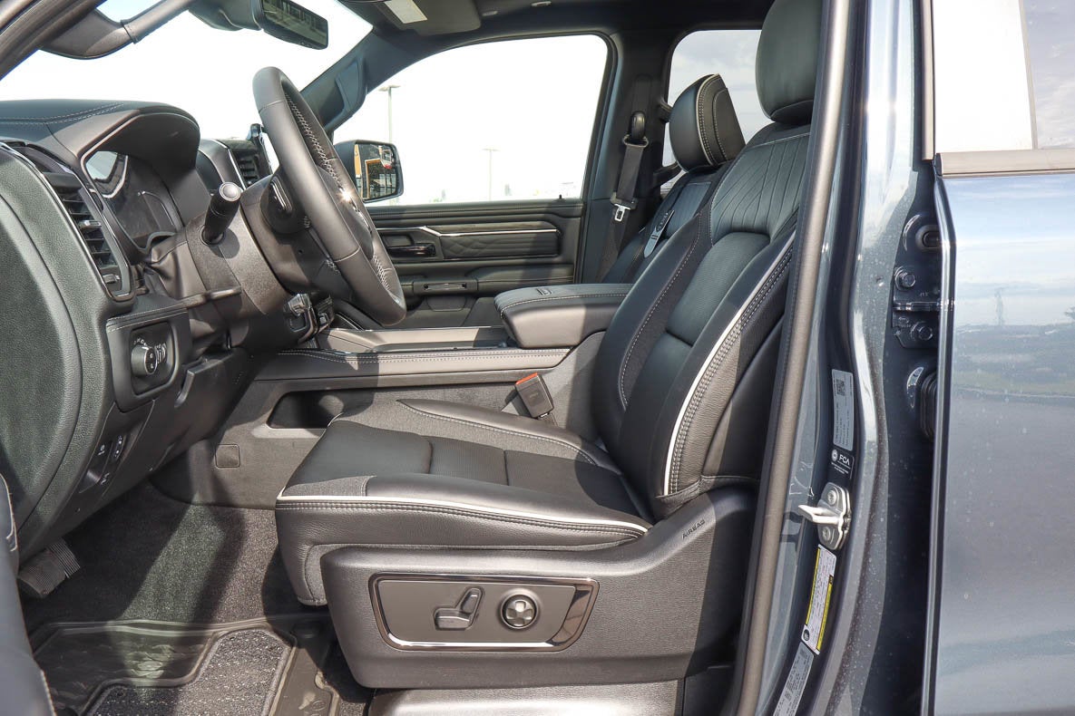 2026 RAM 1500 Limited 4x4 Crew Cab 5'7 Box