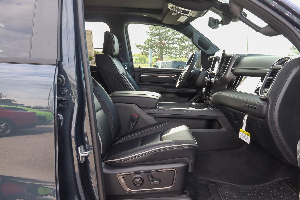 2026 RAM 1500 Limited 4x4 Crew Cab 5'7 Box