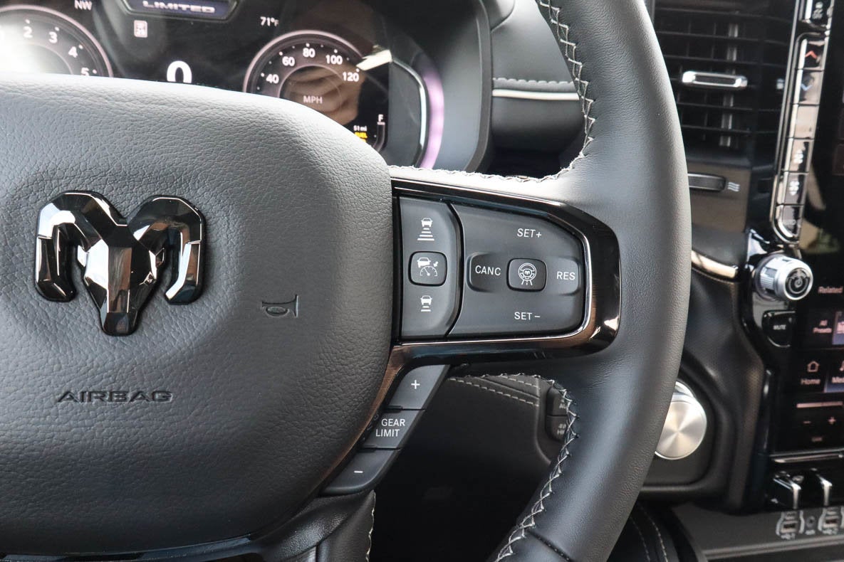 2026 RAM 1500 Limited 4x4 Crew Cab 5'7 Box