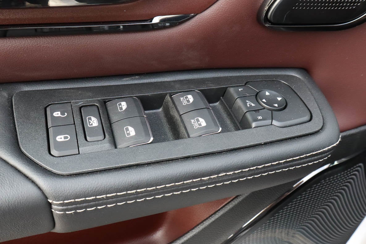 2026 RAM 1500 Limited 4x4 Crew Cab 5'7 Box