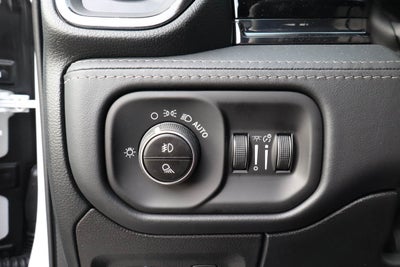 2026 RAM 1500 Limited 4x4 Crew Cab 5'7 Box