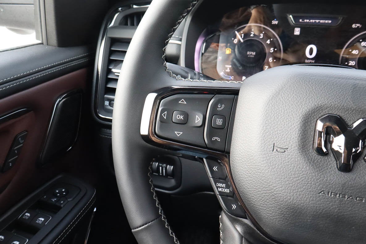 2026 RAM 1500 Limited 4x4 Crew Cab 5'7 Box