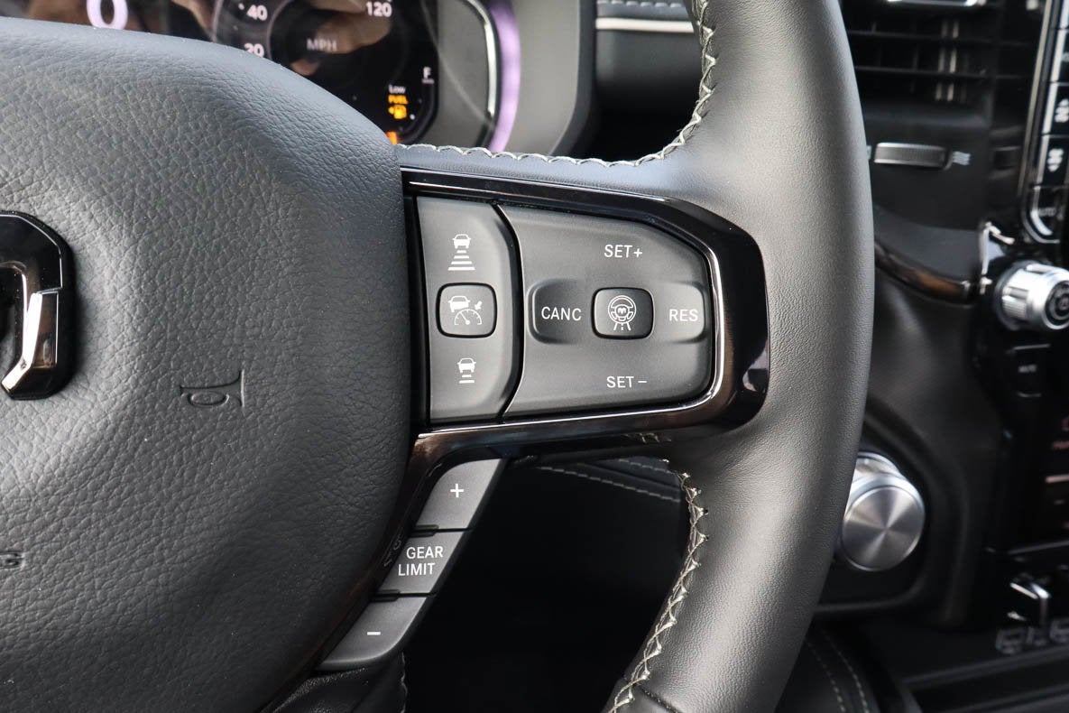 2026 RAM 1500 Limited 4x4 Crew Cab 5'7 Box