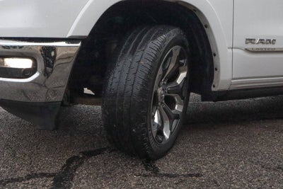2020 RAM 1500 Limited 4x4 Crew Cab 5'7 Box