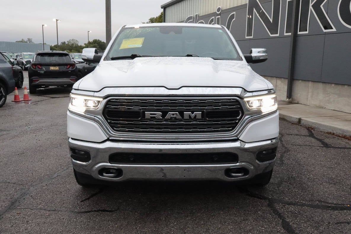 2020 RAM 1500 Limited 4x4 Crew Cab 5'7 Box
