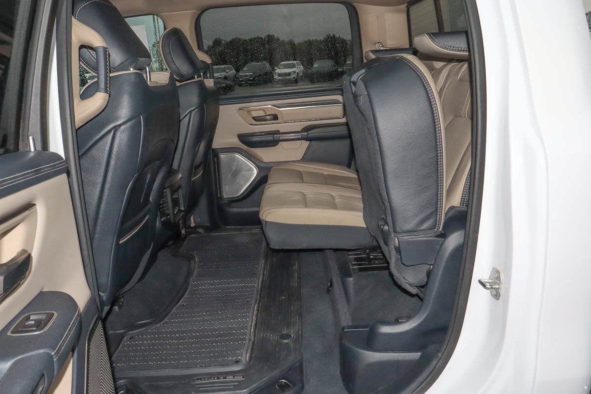2020 RAM 1500 Limited 4x4 Crew Cab 5'7 Box